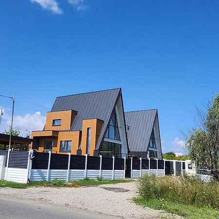 Villagrey Tunari Exterior photo