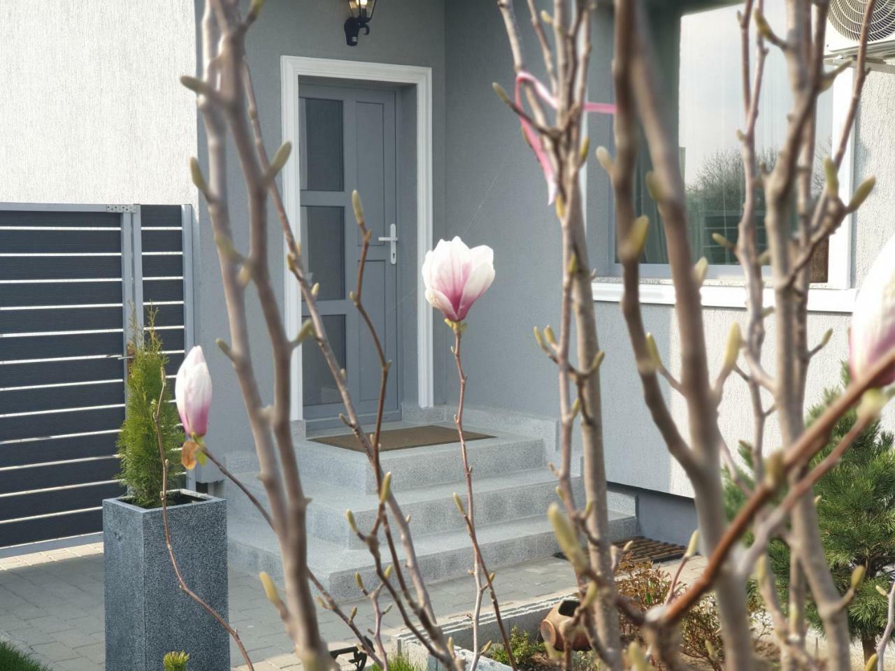 Villagrey Tunari Exterior photo